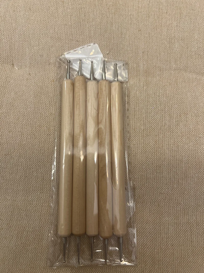 Punzones de madera y metal