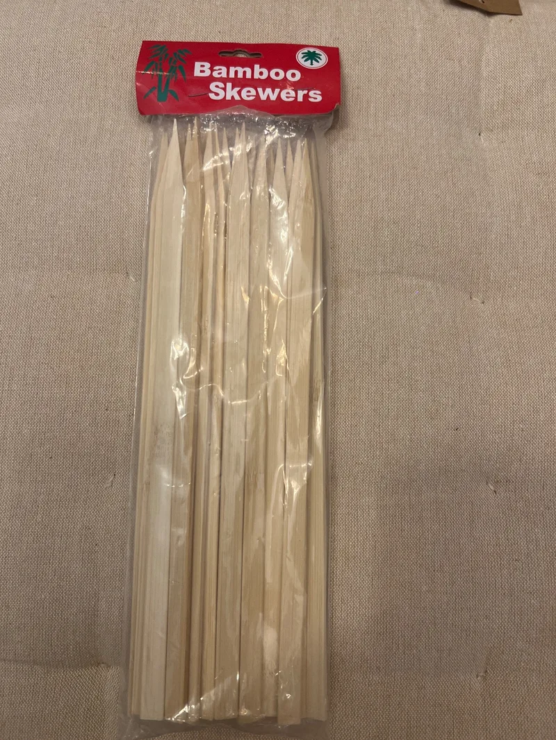 Estacas de bambú. Para identificar las plantas , hacer carteles etc