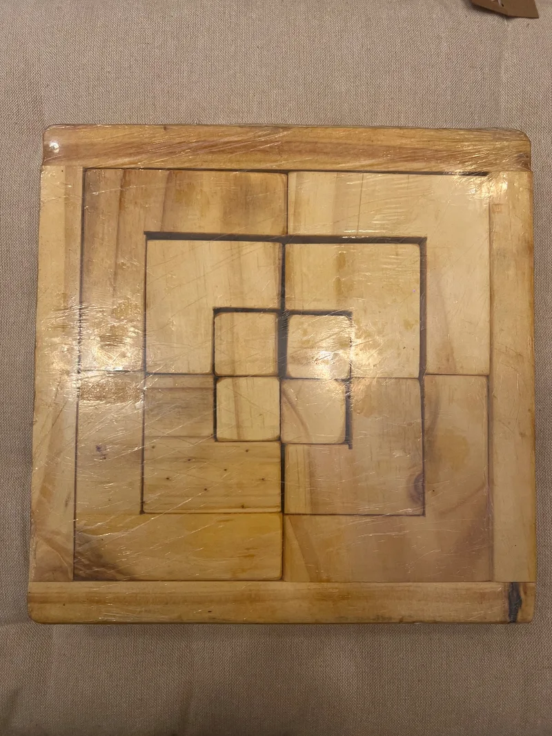 Puzzles para pensar en madera