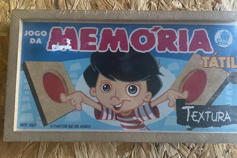Juego de memoria táctil